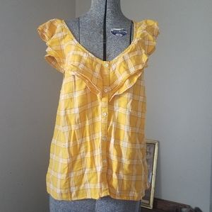 Fun, flirty summer blouse